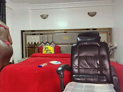 Snapshot of ebony_shilly3 chatting on February 15, 2026, 1:28 am ebony shilly3 online show from February 15, 2026, 1:28 am