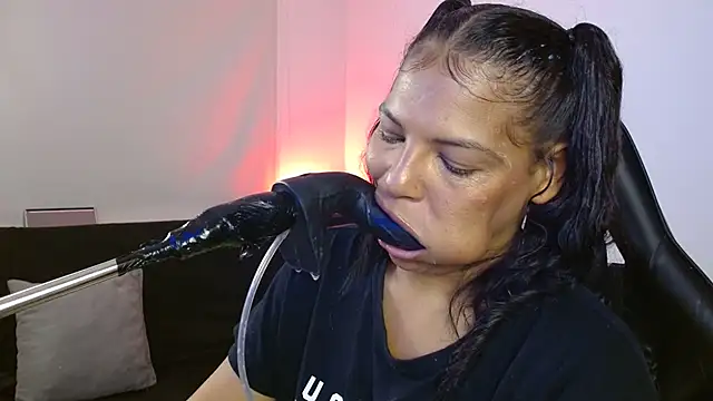 Anabel693 online show from March 11, 2025, 1:45 pm