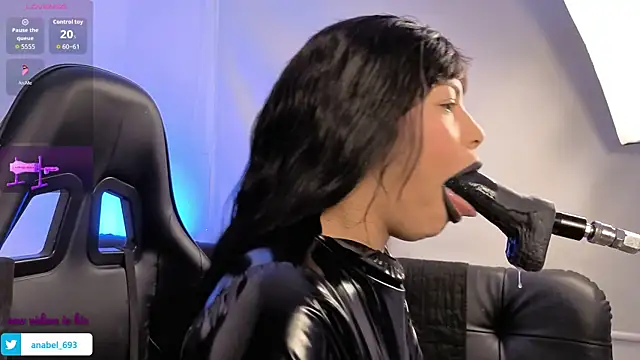 Anabel693 online show from September 19, 2025, 11:03 am