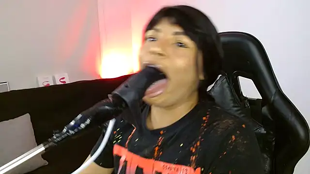 Anabel693 online show from March 17, 2025, 6:21 pm