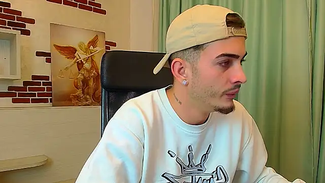 BrandonTate online show from October 14, 2025, 4:02 am