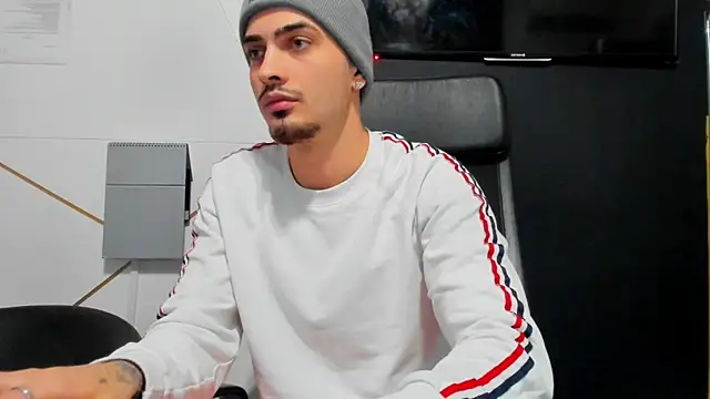 BrandonTate online show from December 17, 2025, 5:07 pm