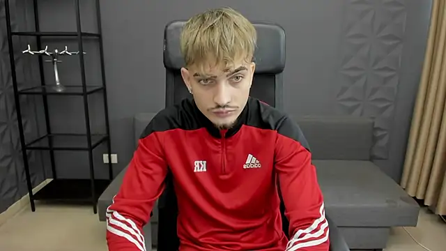 BrandonTate online show from October 9, 2025, 10:38 am