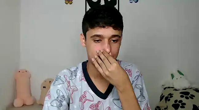 kaiine190 online show from February 17, 2025, 5:14 am