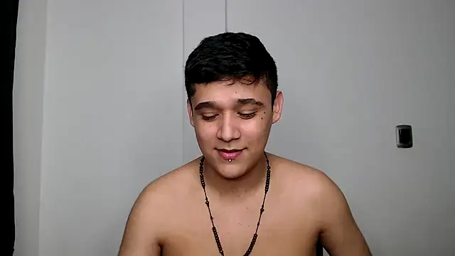 kaiine190 online show from September 15, 2025, 7:09 am