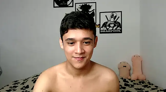 kaiine190 online show from February 23, 2025, 2:35 pm