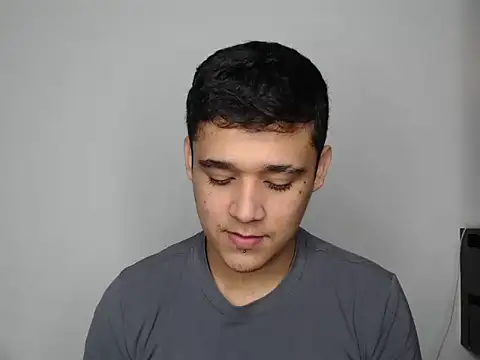 kaiine190 online show from March 25, 2026, 8:14 am