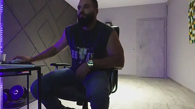 mattmasterss online show from December 2, 2025, 3:41 am