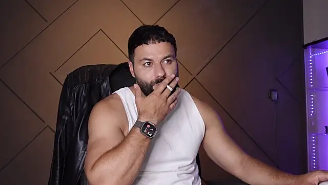 Snapshot of mattmasterss chatting on June 9, 2026, 7:37 pm mattmasterss online show from June 9, 2026, 7:37 pm