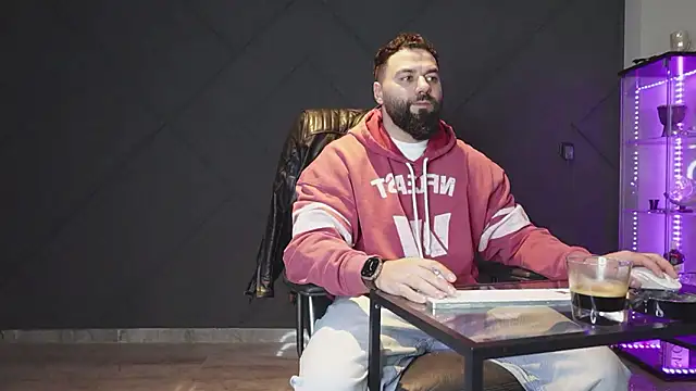 mattmasterss online show from March 10, 2026, 11:31 pm