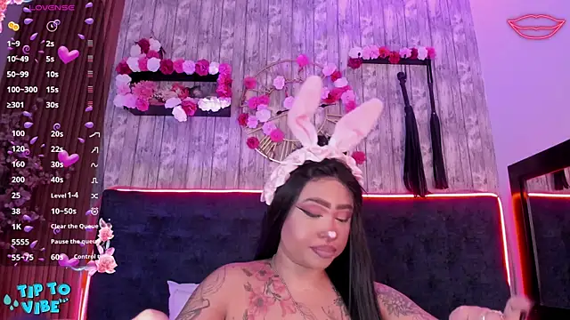 Neko Misaki online show from April 5, 2026, 12:01 pm