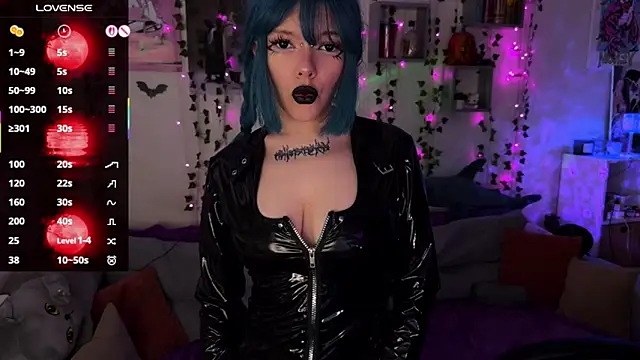 Eva-miller1 online show from October 3, 2025, 12:39 pm