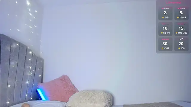 Megannklein online show from October 4, 2025, 9:16 pm