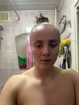 AlisaKissss online show from February 19, 2026, 7:00 pm