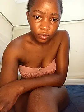 Snapshot of Petite_Afrcan6 chatting on November 7, 2025, 3:27 pm Petite Afrcan6 online show from November 7, 2025, 3:27 pm