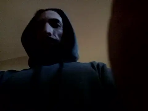 manucho2023 online show from September 24, 2025, 7:42 pm