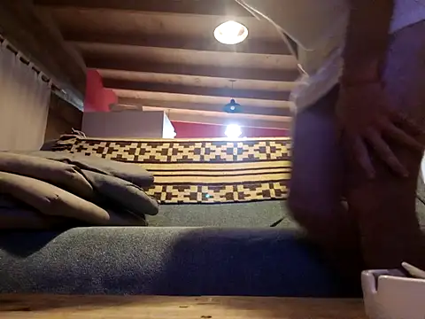 manucho2023 online show from April 4, 2026, 3:24 am