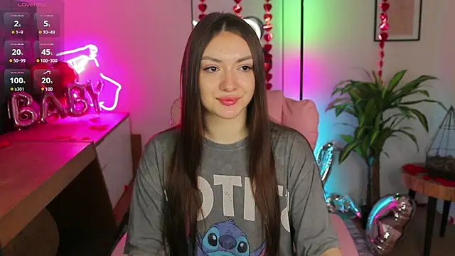 Snapshot of Micky__love chatting on February 28, 2025, 7:35 pm Micky love online show from February 28, 2025, 7:35 pm