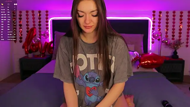 Snapshot of Micky__love chatting on February 13, 2025, 5:37 am Micky love online show from February 13, 2025, 5:37 am