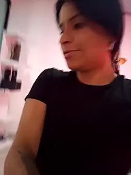  elektrah online show from September 14, 2025, 5:35 pm