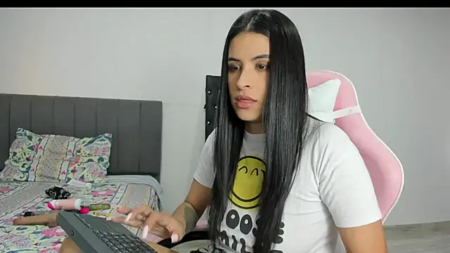  elektrah online show from February 20, 2025, 10:59 pm