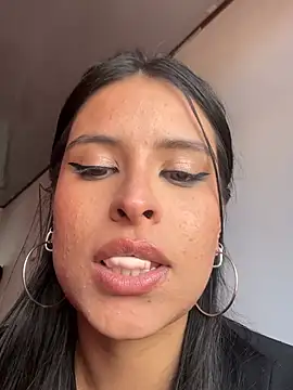  elektrah online show from May 27, 2026, 8:27 pm