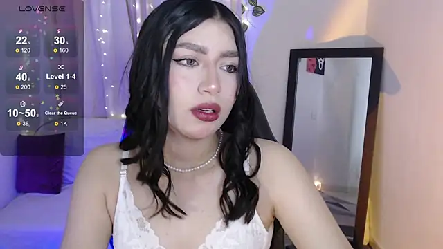 Snapshot of mily_thomson_b_ chatting on May 30, 2026, 1:23 am mily thomson b online show from May 30, 2026, 1:23 am