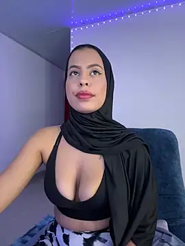 JannaNader12 online show from February 7, 2025, 11:13 pm