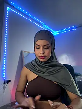 JannaNader12 online show from October 6, 2025, 10:43 pm