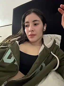 Princ3ssgabi online show from November 18, 2025, 1:43 am