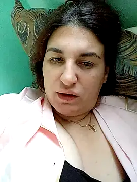 BlackVBarbie online show from November 18, 2025, 12:41 pm