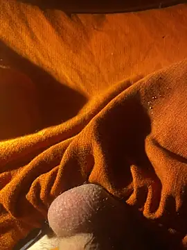 Snapshot of Flouflolutin chatting on November 11, 2025, 5:24 am Flouflolutin online show from November 11, 2025, 5:24 am