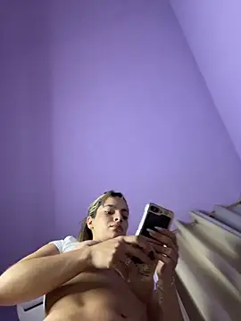 emiss  online show from February 15, 2026, 5:23 pm