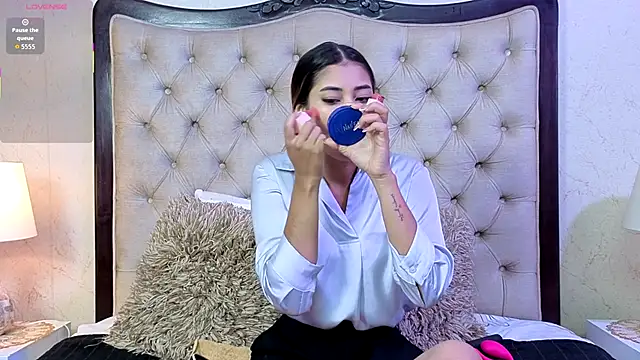 MontVta online show from October 2, 2025, 12:08 pm