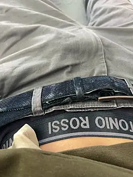 Snapshot of gerracer chatting on April 8, 2026, 1:12 pm gerracer online show from April 8, 2026, 1:12 pm