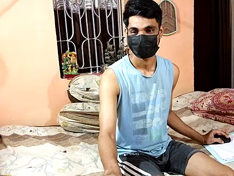 Stallion Theboy22 online show from November 6, 2025, 3:43 am