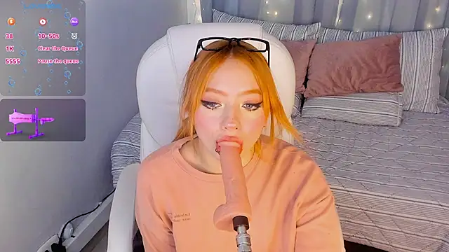 Kloe Raize online show from February 3, 2025, 10:43 pm