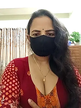 Payel-Sen online show from November 13, 2025, 7:29 pm