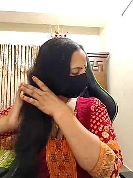 Payel-Sen online show from March 18, 2026, 5:47 pm