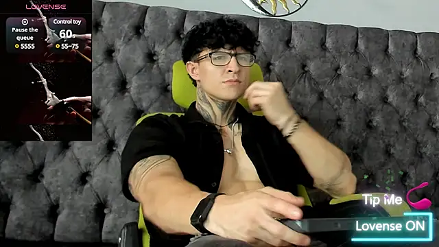 Snapshot of Jeins_carter chatting on March 5, 2025, 4:57 pm Jeins carter online show from March 5, 2025, 4:57 pm