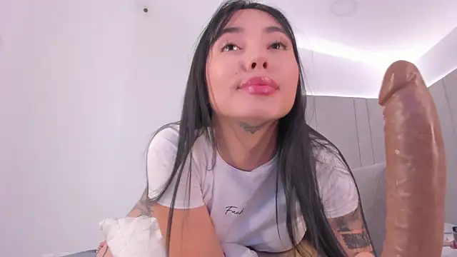 tamyleen online show from March 12, 2025, 11:10 am