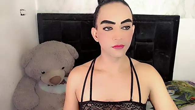 Michell Queen online show from November 6, 2025, 6:17 am