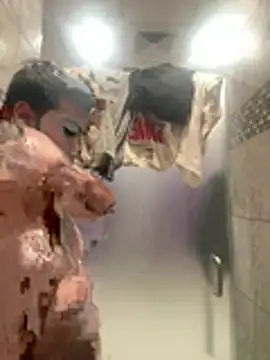 bigdickgio6923 online show from April 25, 2026, 8:17 pm