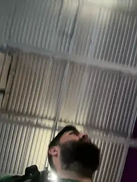 bigdickgio6923 online show from March 1, 2026, 10:54 pm