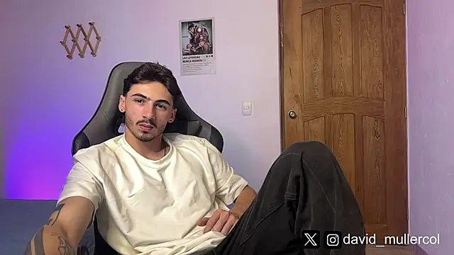 David Brown18 online show from February 9, 2025, 10:32 pm