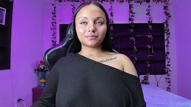 sweelanna   online show from November 28, 2025, 1:39 am