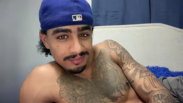 Snapshot of dominic_brandd23 chatting on May 20, 2026, 2:52 am dominic brandd23 online show from May 20, 2026, 2:52 am