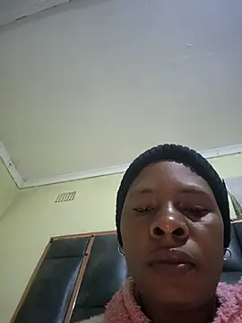 Ninilet0 online show from May 28, 2026, 6:03 pm