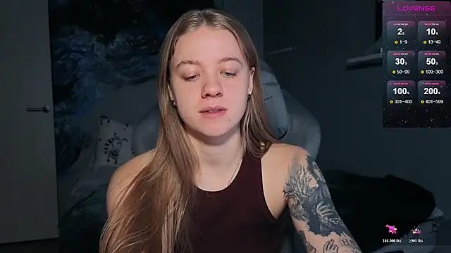 candy maggie online show from November 27, 2025, 6:19 pm