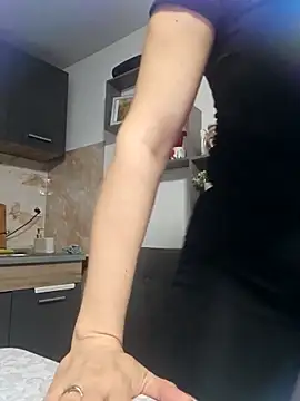 KristenVega online show from March 17, 2025, 5:38 pm